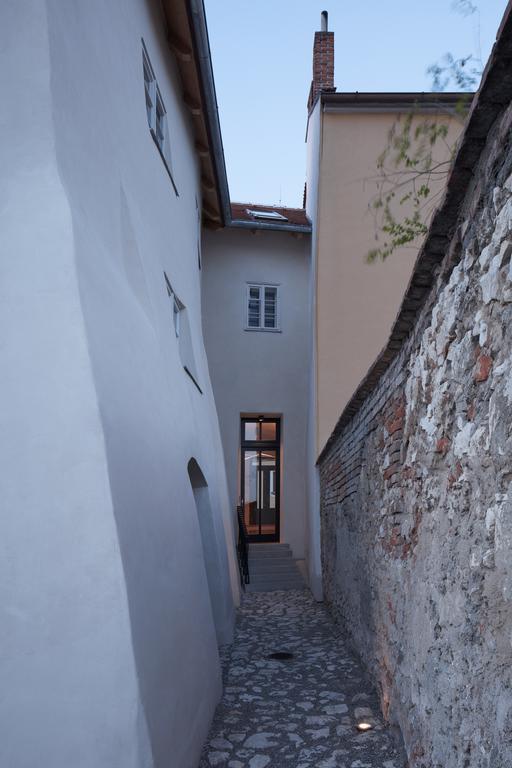 Stajnhaus Otel Mikulov Dış mekan fotoğraf
